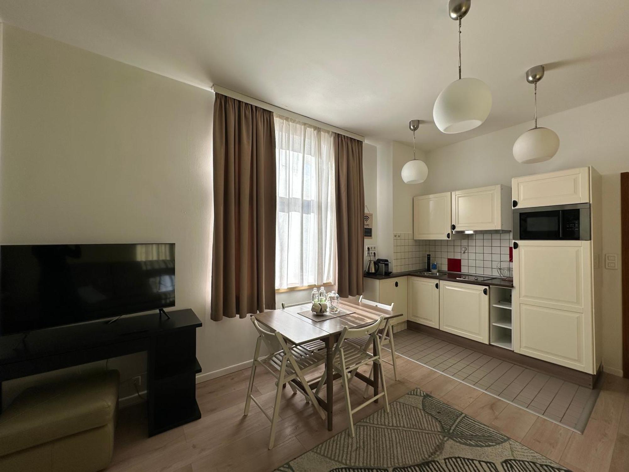 House4You - Balcescu Bukarest Exteriör bild